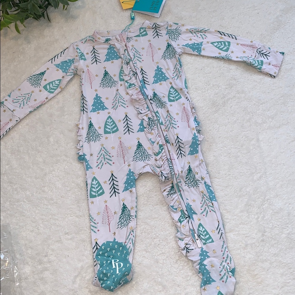 NWT Posh Peanut Balsam Ruffled Footie 6-9M Trees Pink & Blue Holiday